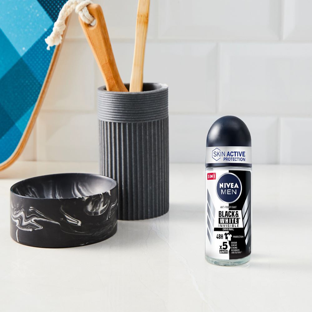 Nivea Men Black & White Invisible Original Deodorante Uomo Roll-On 50 ml, , large