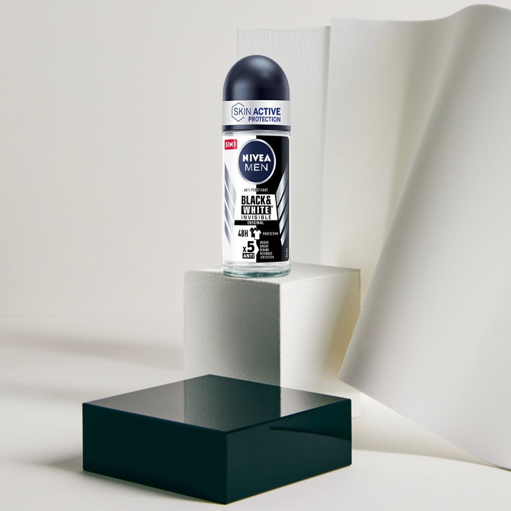Nivea Men Black & White Invisible Original Deodorante Uomo Roll-On 50 ml, , large